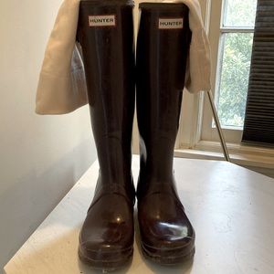 Purple tall Hunter rain boots